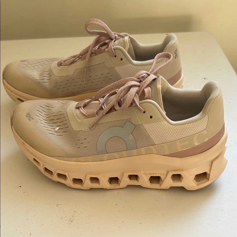 On Running Women's Beige and Pink Sneakers